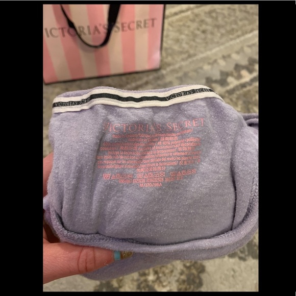 Victoria’s Secret “BOMBSHELL” sleep shirt! - Picture 4 of 4